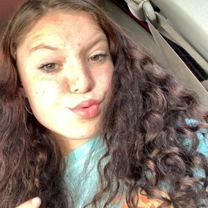 Meet your Posher, Aeriona